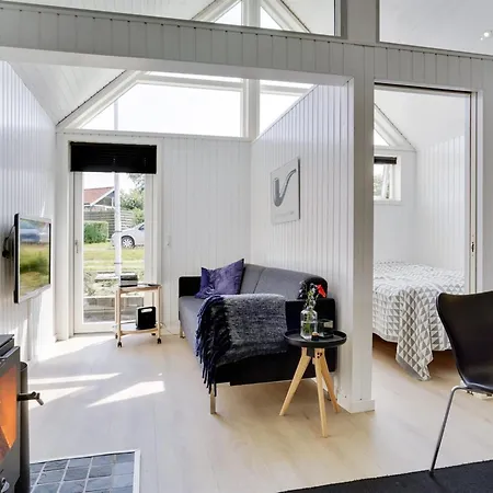 Solfrid - 150m From The Sea By Interhome Feriehus
